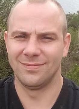 Zaginął 
Andrzej Marek Hładko, lat 40

#Kłodzko #dolnośląskie
#Kolonia #Niemcy 
...