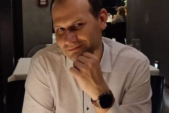 Zaginął
Artur Lazar, lat 39
#wodzisław_śląski
#pszów
#śląskie
#policja_wodzislaw...