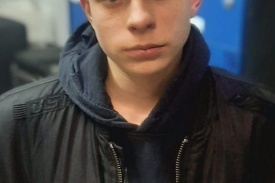 Zaginął
Grzegorz Jakowyszczuk, lat 15

#Żary #lubuskie #PolicjaŻary
#poszukiwani...