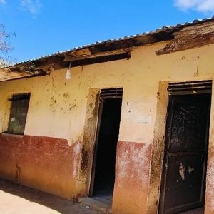Internat dla 300 dziewcząt w Ugandzie: przed i po!...