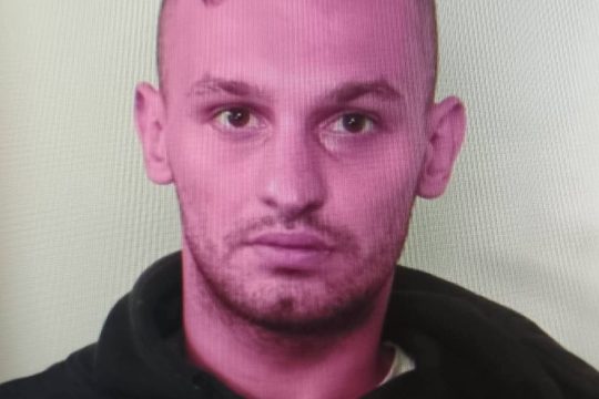 Zaginął
Dominik "Domino" Złamański, lat 23
#sulechów #lubuskie #zielona_góra #po...