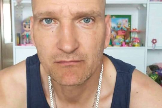 Zaginął 
Jan Pietrzak, lat 46
#Iława #warmińskoMazurskie #policjaIława #zaginion...