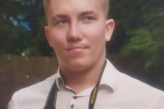 Zaginął
Kacper Ogrodowczyk, lat 28
#zgierz #łódzkie
#policjaZgierz
#zaginiony #m...