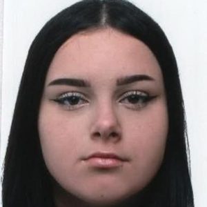 Zaginęła
Emilia Paczkowska, lat 17
#gliwice #policjaGliwice #śląskie #zaginiona ...