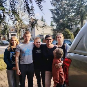 Po świętach zostanie wam za dużo jedzenia? Zamiast wyrzucać, warto przekazać tam gdzie się ono przyda....