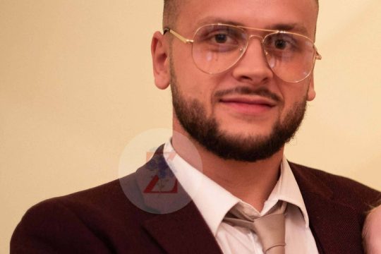 Zaginął 
Fabian Chodak, lat 31
#działoszyn #łódzkie #polizeiBorna #zaginiony #po...