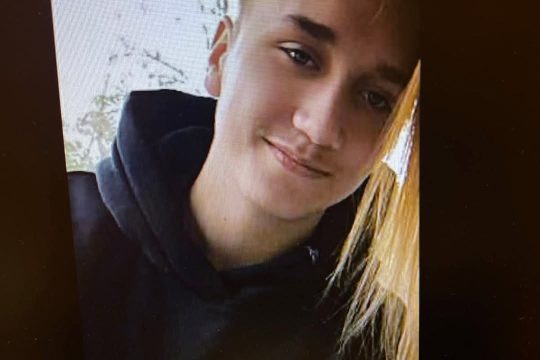 Zaginął 
Filip Hejnowski, lat 14
#Ozorków #łódzkie #policjaOzorków #zaginiony #p...