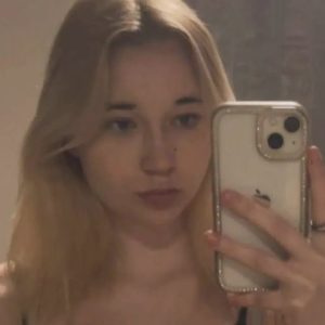 Zaginęła
Nikola Swakoń, lat 16
#wadowice #małopolskie #policja_wadowice #stowar...