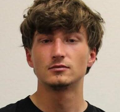 Zaginął
Maciej Katana, lat 21
#radom
#mazowieckie
#policja_radom
#zaginiony
#Zag...