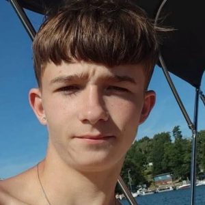 Zaginął 
Patryk Wojciechowski, lat 16
#ostrołęka #mazowieckie #policja_ostrołęk...
