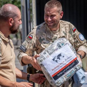Kiedy pomagasz innym, twarz promienieje właśnie tak, jak na tych zdjęciach z pr...