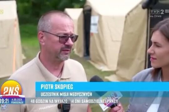 Wygląda jak plan filmowy. To ćwiczenia....