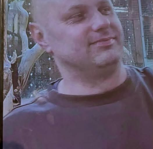 Zaginął 
Lesław Surma, lat 40
#opolskie #policja_nysa
#zaginiony 
#poszukiwania...