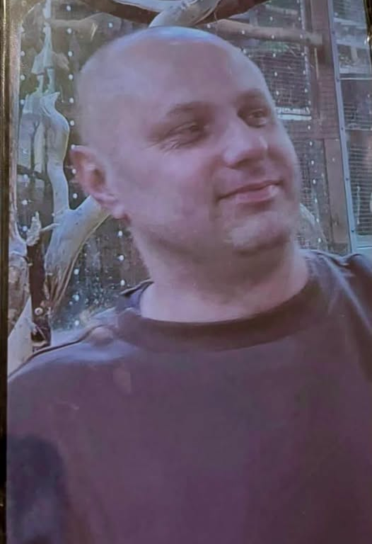 Zaginął 
Lesław Surma, lat 40
#opolskie #policja_nysa
#zaginiony 
#poszukiwania...