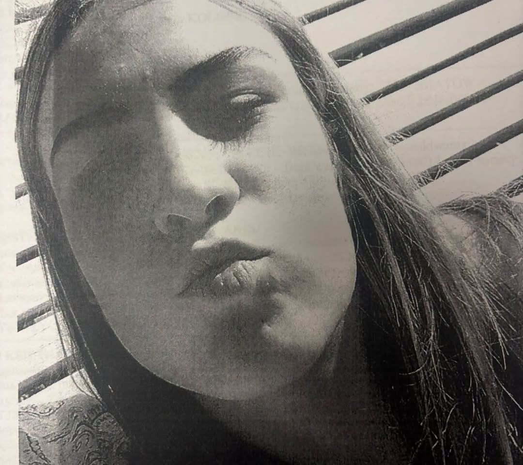 Zaginęła  
Michalina Budna, lat 17
#zachodniopomorskie
#policja_gryfice
#zaginio…